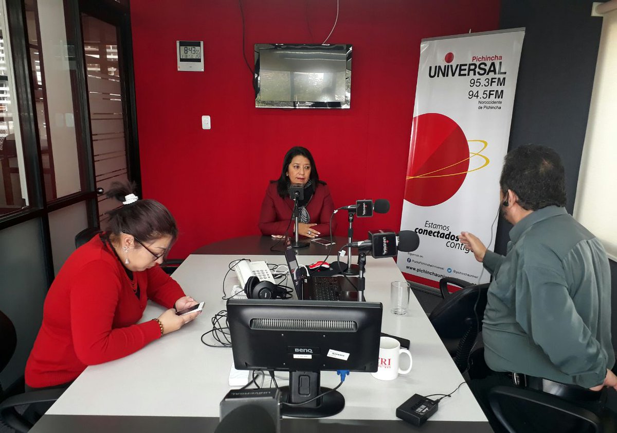 Yo me debo a la <a href="/LaboralAN/">Comisión del Derecho al Trabajo y Seguridad Social</a>, por el derecho de los trabajadores. Estamos exhortando a la <a href="/CorteConstEcu/">Corte Constitucional</a> a que se pronuncie sobre las demandas de inconstitucionalidad a la Ley de Justicia Laboral.