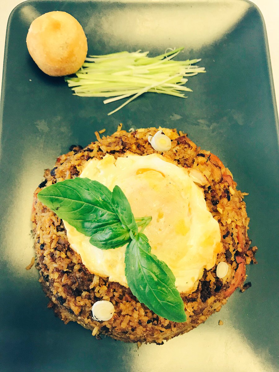 75LewisKate's tweet photo. Year 13 Asian Cuisine WyedeanSchool @6thFormWyedean https://t.co/1zaFNtceND