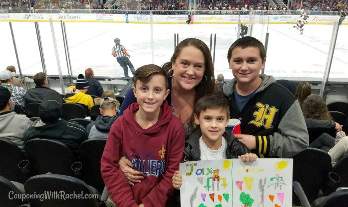 CouponingRachel's tweet photo. My family LOVES @monstershockey! Learn about the Purple Game coming up on 3/24 & enter to WIN tickets to an upcoming game! #GIVEAWAY https://t.co/FGxMwPwgcg #AliveinCLE #CLE https://t.co/CtkPUECCMu