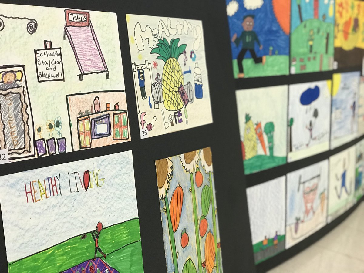 APSMAJ_Elem's tweet photo. @DogwoodLinks Poster Art Contest! Connecting the school-wide initiative to the arts! #MyFutureMyVision #HappyAndHealthyCommunities @apsupdate @APSPartnerships @AssocSupBrown @STEMGeorgia https://t.co/vzxyqoicBZ