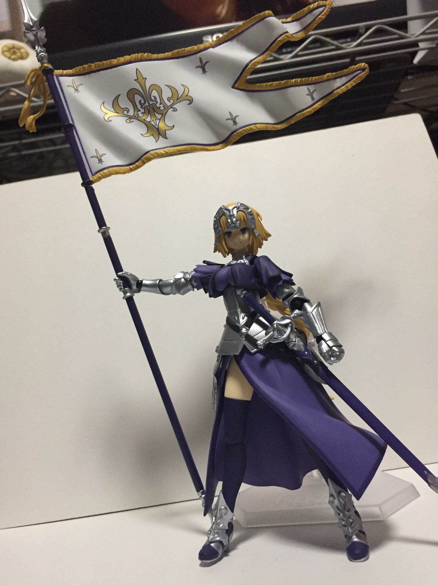 ハルム Figma ルーラー ジャンヌ ダルク かっこいい 旗が重いw Figma T Co 0nfrr3bgk9 Twitter