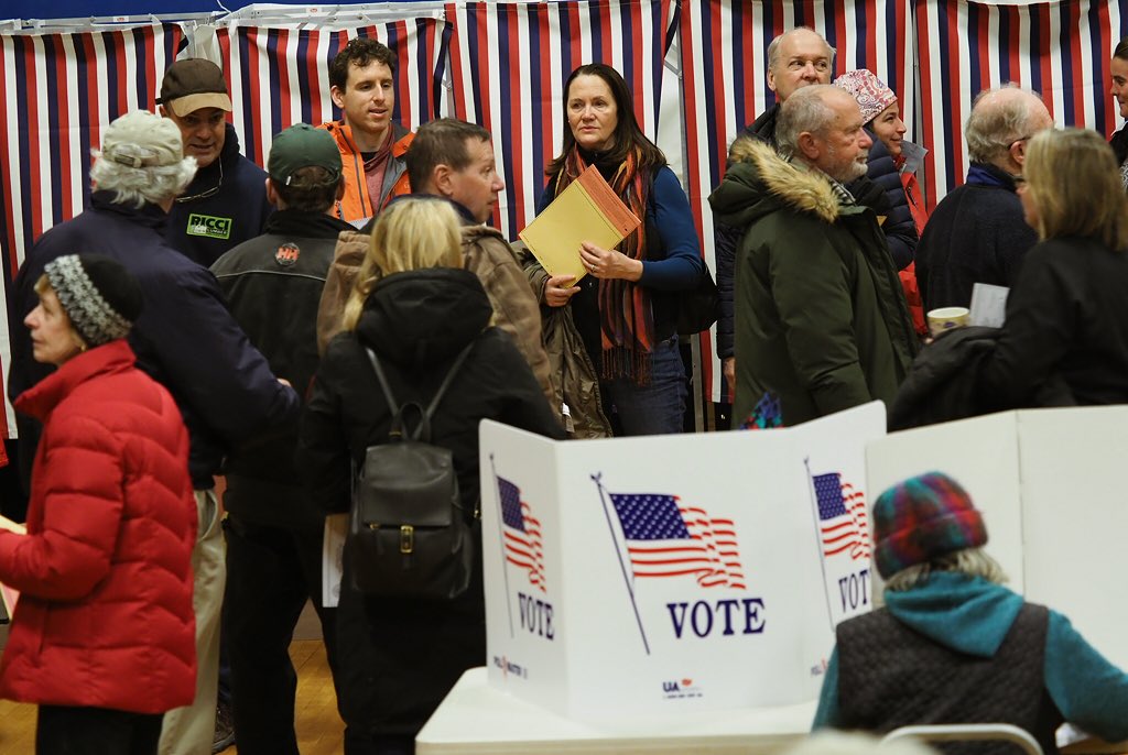 photorichierich's tweet photo. The polls in #Rye #NH are packed on #townelections day. #nhpolitics #vote @seacoastonline https://t.co/InrbHNedar