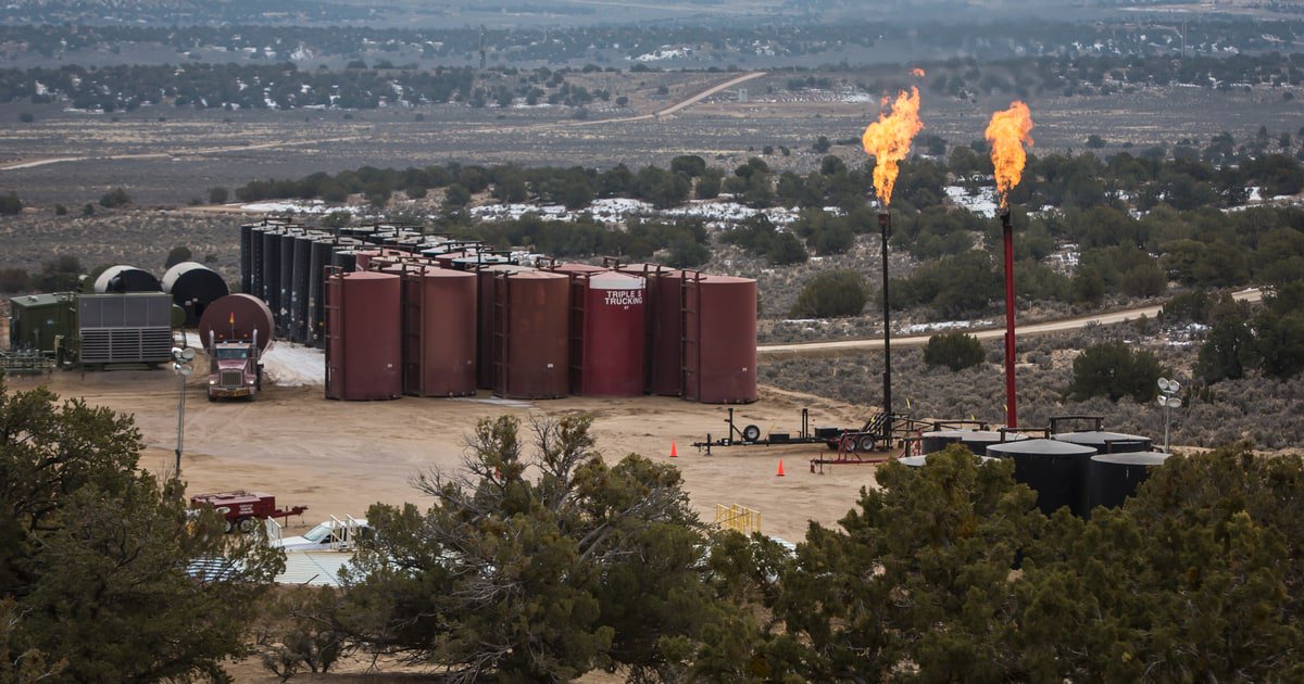 RollingStone's tweet photo. A new study details how fracking contaminates air and water – and imperils the health of millions of Americans https://t.co/X2M32PphrC https://t.co/3rK9IbMc2o