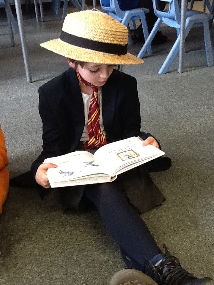 Elmers_Beecroft's tweet photo. We have had a wonderful day in Elm Class celebrating World Book Day! :) We have created a Book World Signpost and taken pictures of us all reading for our book corner! Have a look for yourselves! https://t.co/QiykEOg4q9