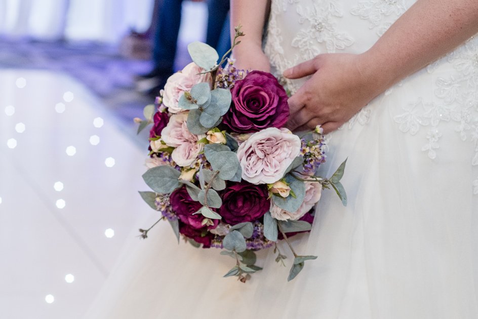 Red Event Wedding Planning & Fairs tweet media