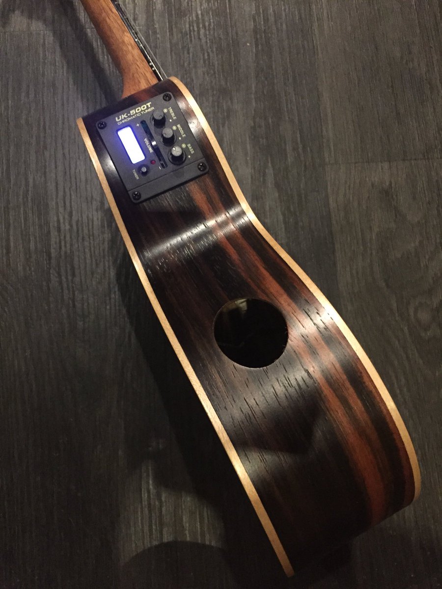 pmansellukulele's tweet photo. Look at this beautiful snail Uke one of my students plays. @Snail_Ukulele #snailukulele #ukulele #classicalukulele https://t.co/hqnnvjjZSk