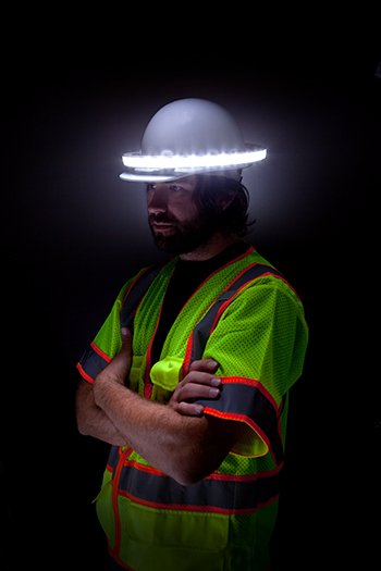 hanessupply's tweet photo. SEE and BE SEEN Halo 360° - Personal Safety & Task Light
Connects Securely to any Hard Hat - Visible over 1/4 mile away in all directions. Contact your Hanes Supply Rep today 1-888-426-3755 or sales@hanessupply.com #safety #ConstructionLighting https://t.co/oRauXPPgg6