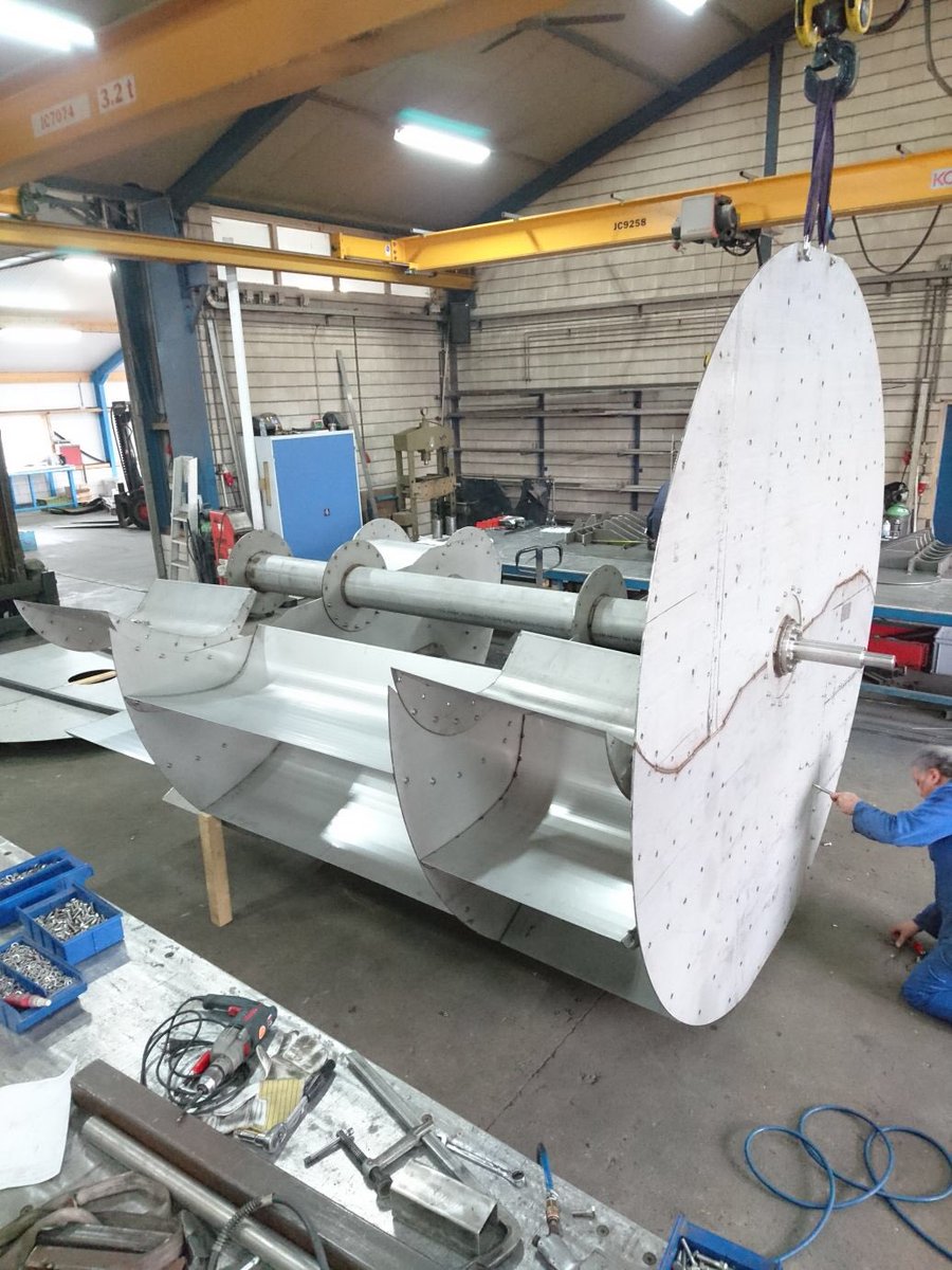 xlpiano's tweet photo. @wef Don’ t damage eco-systems: the new #hydropower is eco-friendly, fish-friendly, small scale but many, many, many....tomorrow...
like the Dutch EQA-river https://t.co/cyFqvZQaRl