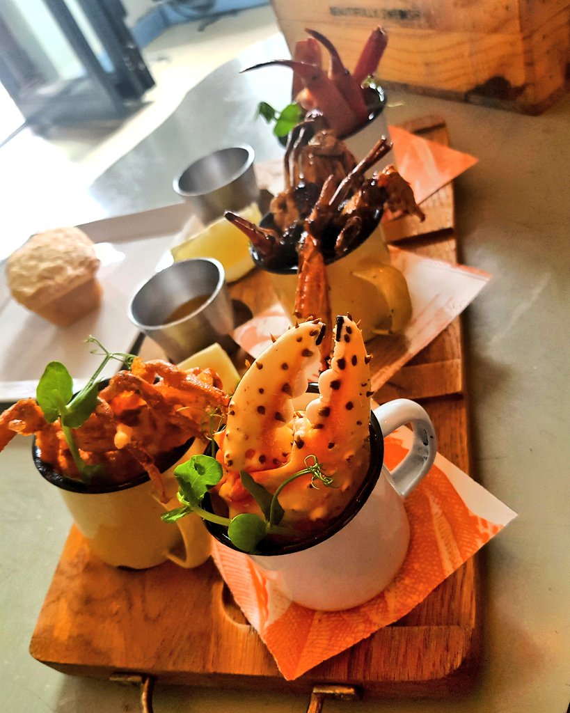 CrabshackNbbq's tweet photo. Crab sample platter now available on our menu! Tell us which one you like best 🦀 #crabshackCT #Kloofstreet #Capetown https://t.co/SP1uEz7PC7