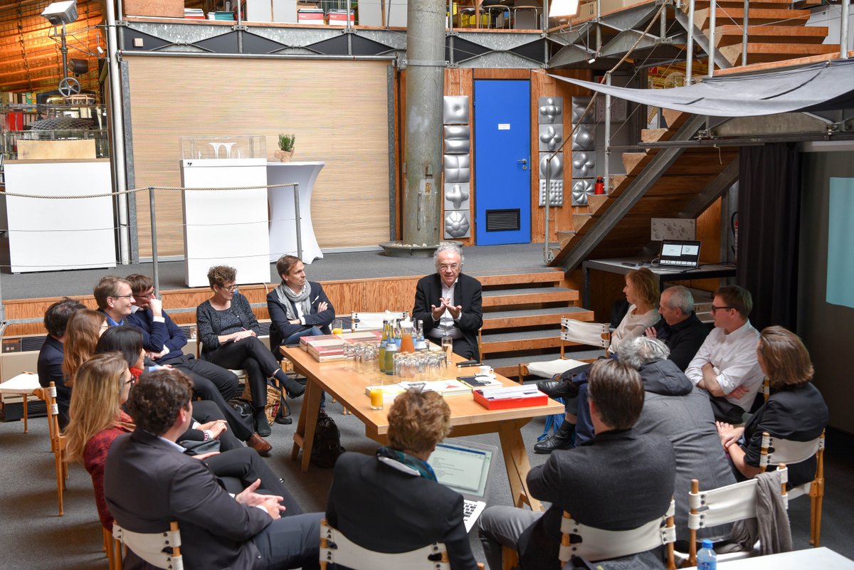 HolcimFdn's tweet photo. The 3rd #LafargeHolcimRoundtable brought together international experts to discuss tangible ideas for moving the building and construction industry forward. #RematerializingConstruction will be the focus of the #LafargeHolcimForum2019 in Cairo. Read more: https://t.co/CxVsLKdMub https://t.co/EB753kP8TC