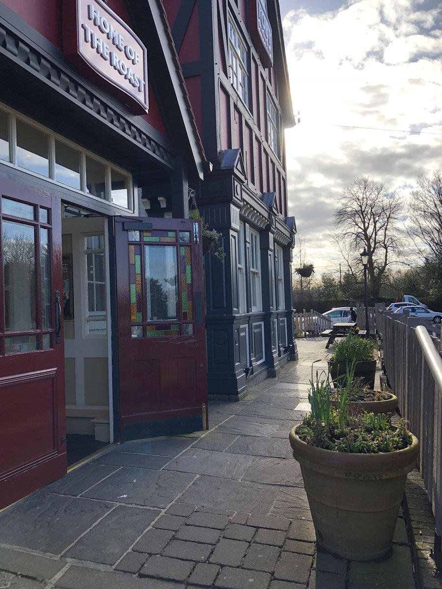 ethicalgoldco's tweet photo. @tobycarvery Hoole Village is the most dirty Toby we have ever had the Displeasure of visiting.  Toilets filthy, staff serving themselves food #foodhygene https://t.co/wfhTAg6Wfk