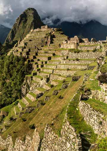 MightyCassandra's tweet photo. So I hear Bill & Huma are taking Hillary on vacation to Machu Picchu! I highly recommend the Huayan Hike. It’s an event not to be missed! #TuesdayThoughts #Trekking #StairsOfDeath #HillarysHealth #StillNotPresident #yourbrainondrugs https://t.co/TFgN80sR07