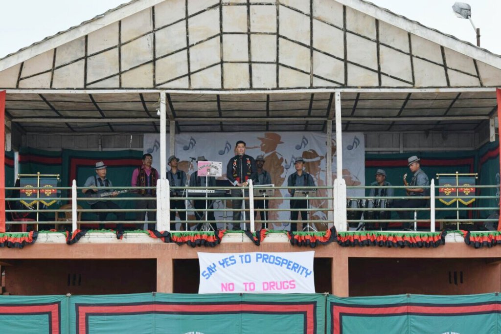 easterncomd's tweet photo. >1200 citizens thronged to witness &amp; enjoy Musical concert organised by #AR unit in Tuensang District, Nagaland on 11 Mar. #PulsePolioImmunisation, know your Assam Rifles, weapon display, Govt welfare schemes &amp; Recruitment awareness were highlights @official_dgar @adgpi https://t.co/CGThsepvzp