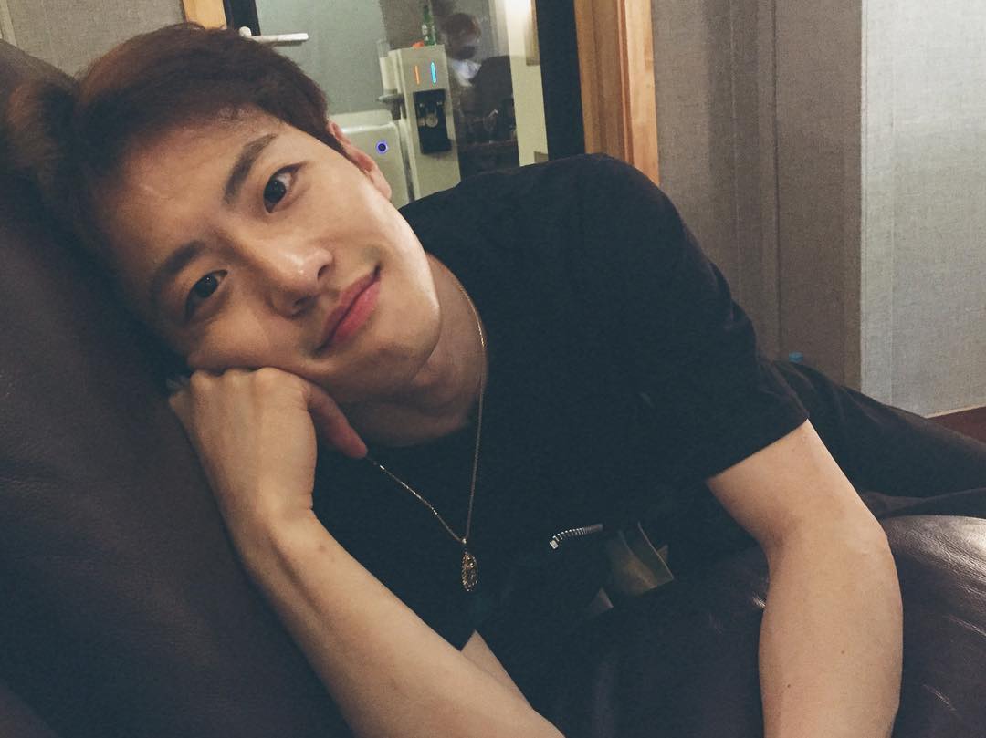 bigstarsnaps's tweet photo. [FEELDOG INSTAGRAM] fxxldoggssy: 🙂 https://t.co/DRHKbw7kOA #kpopsnaps https://t.co/6D43wKhXYe