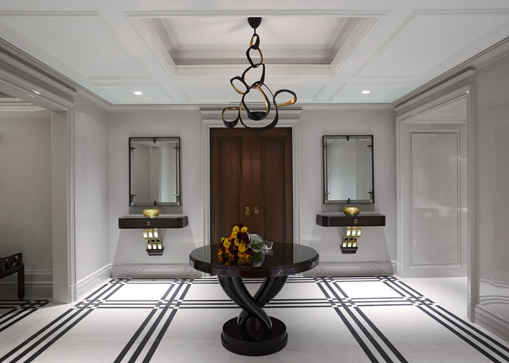 LindaRuderman's tweet photo. May all who enter as guests, leave as friends in this Houston Entry Foyer! #LRIproject https://t.co/0Fewiu9f9x