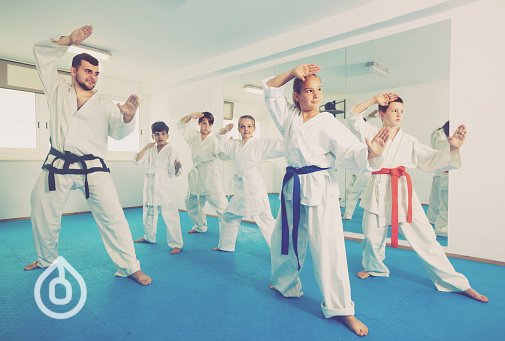 OlaFic_Official's tweet photo. Thinking of martial arts for yourself or for your kids?
Follow us or tag a friend if you agree.
#gym
#fit
#fitness
#instafit 
#personaltraining 
#personaltrainers
#gymlife
#fitnessmotivation 
#hiit
#olafic
#ola
#martialarts
#karate https://t.co/E9uXtRozdG