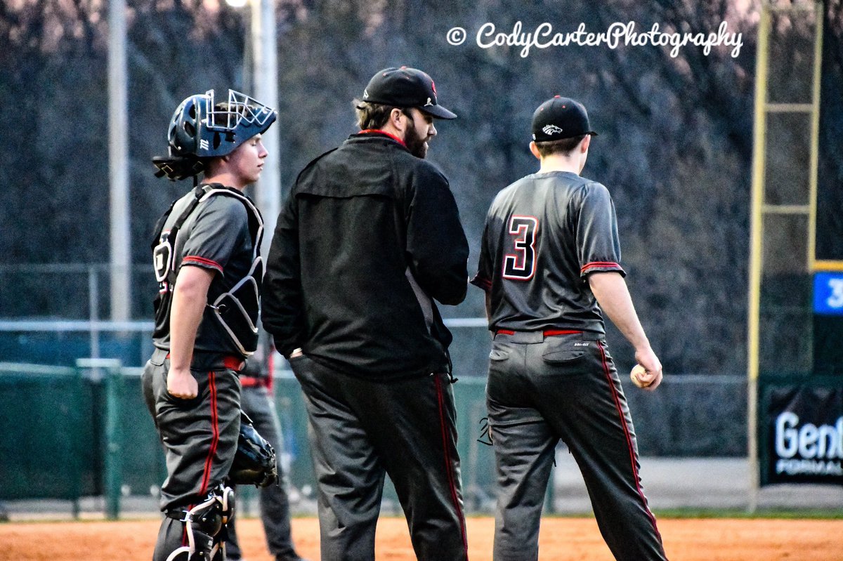 Baseball Pictures are up on my website codycarterphotography.smugmug.com @winthepitch #teamdcs #RespectTheHill <a href="/TweetDCS_CHHS/">Center Hill High</a>