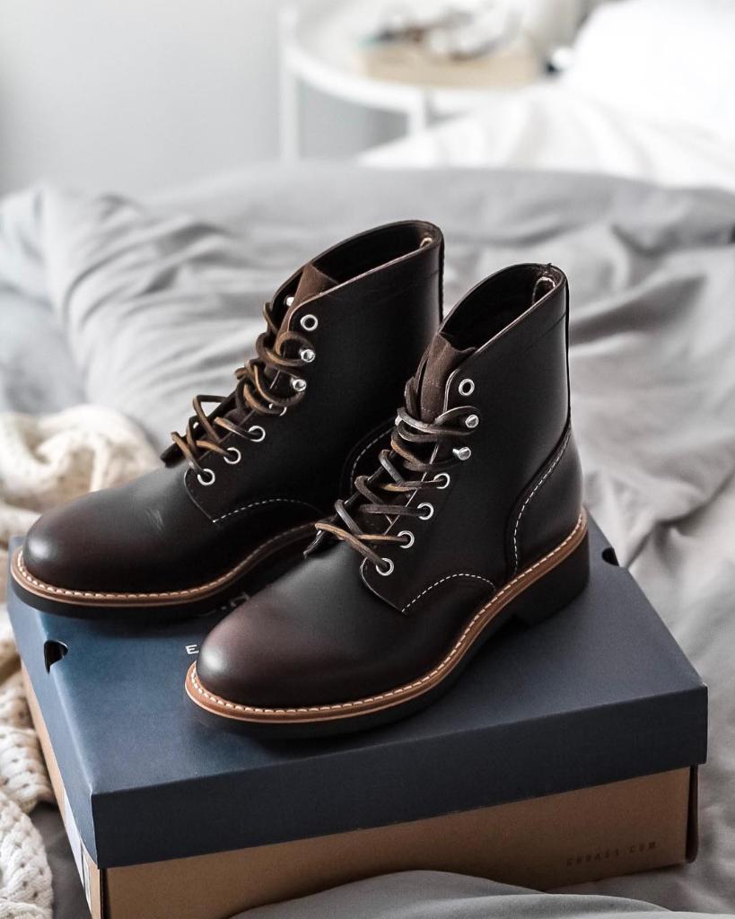 duxbury plain toe boot