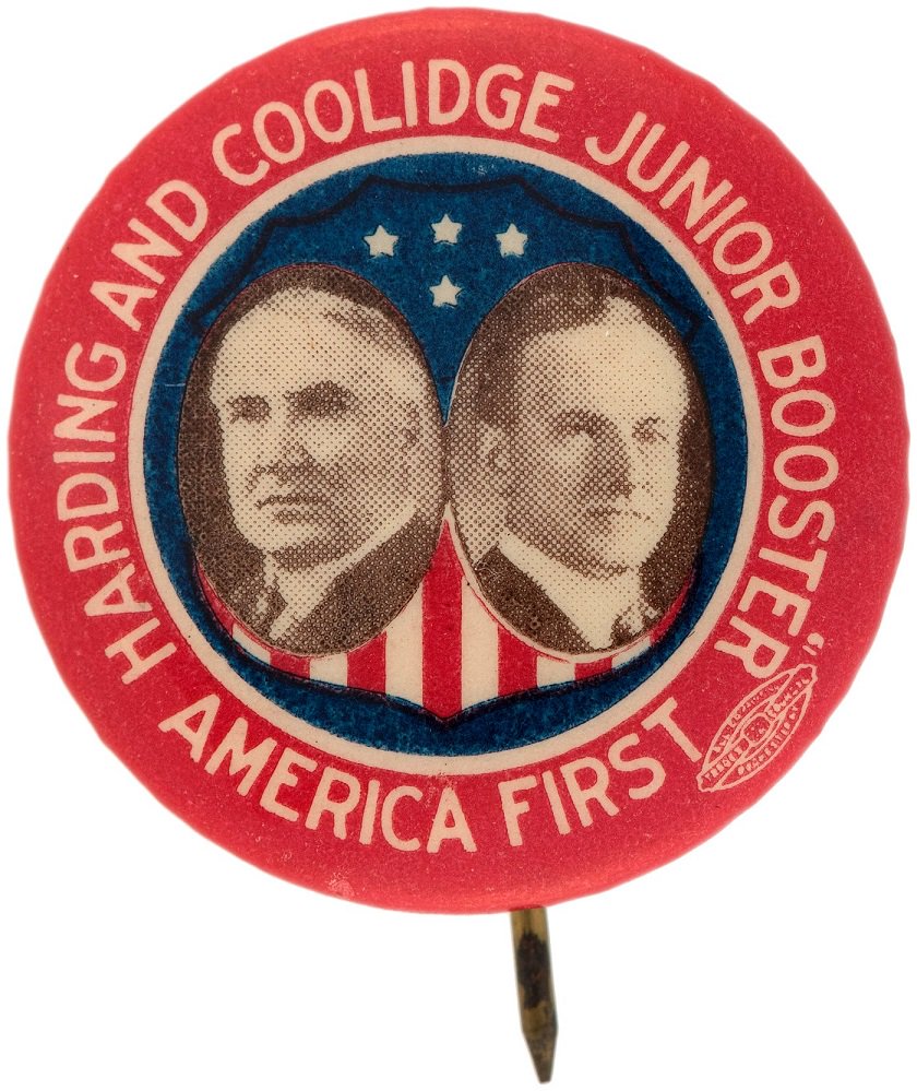 HakesAuctions's tweet photo. Bidding on the 1st part of the new #HakesAmericana #auction (items 1-873) ends tonight! Collectors of #politicalmemorabilia, check out this #scarce #WarrenGHarding & #CalvinCoolidge #1920Election #button in high grade condition! Bids stand at $3,432!
#APIC #Harding #Coolidge https://t.co/96bMo27Bqf