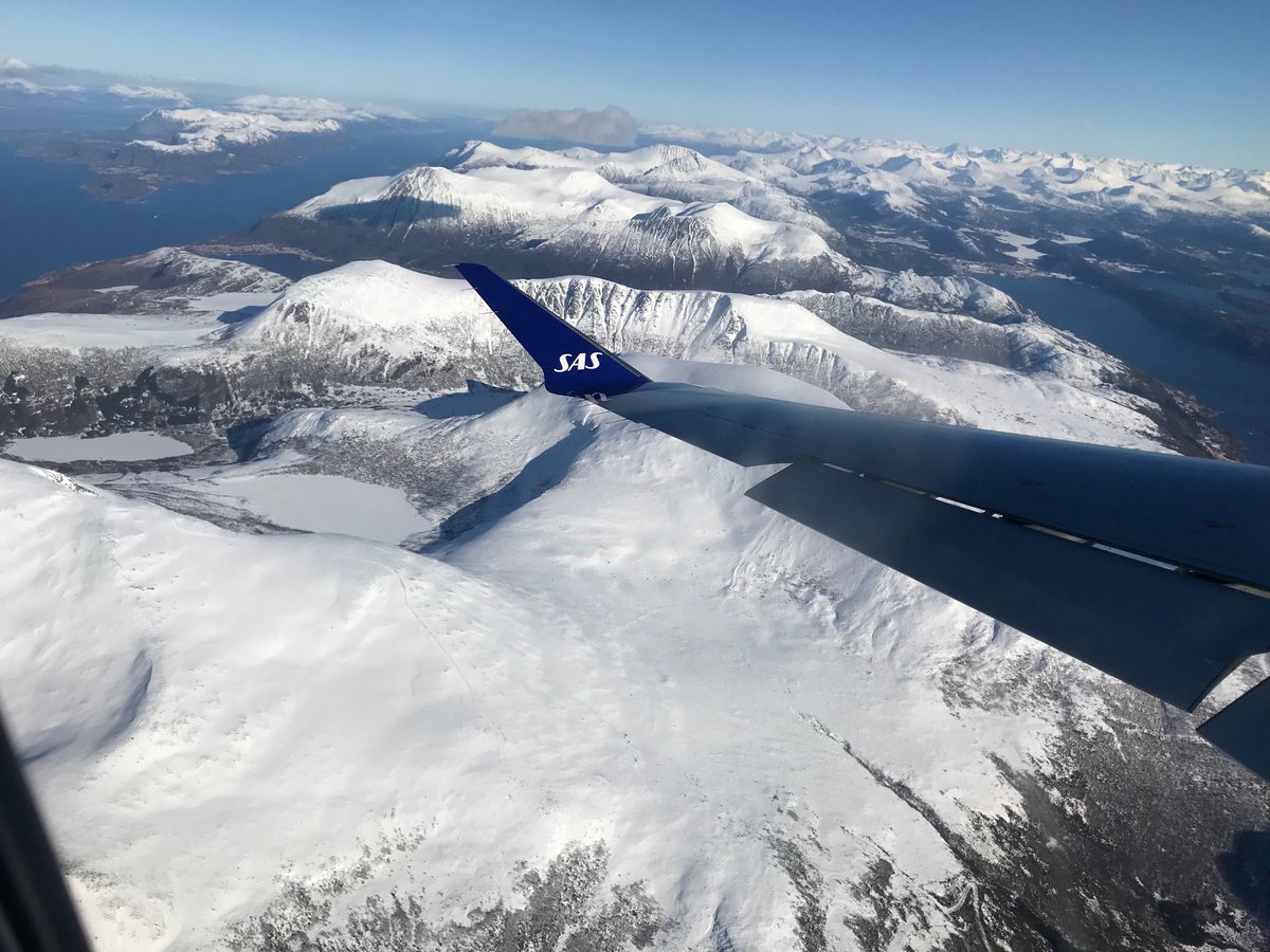 LesleyBellew's tweet image. #Oslo -bound on shiny new @SAS #Bombadier #TuesdayTravel @SagaUK #travwriters @visitnorway