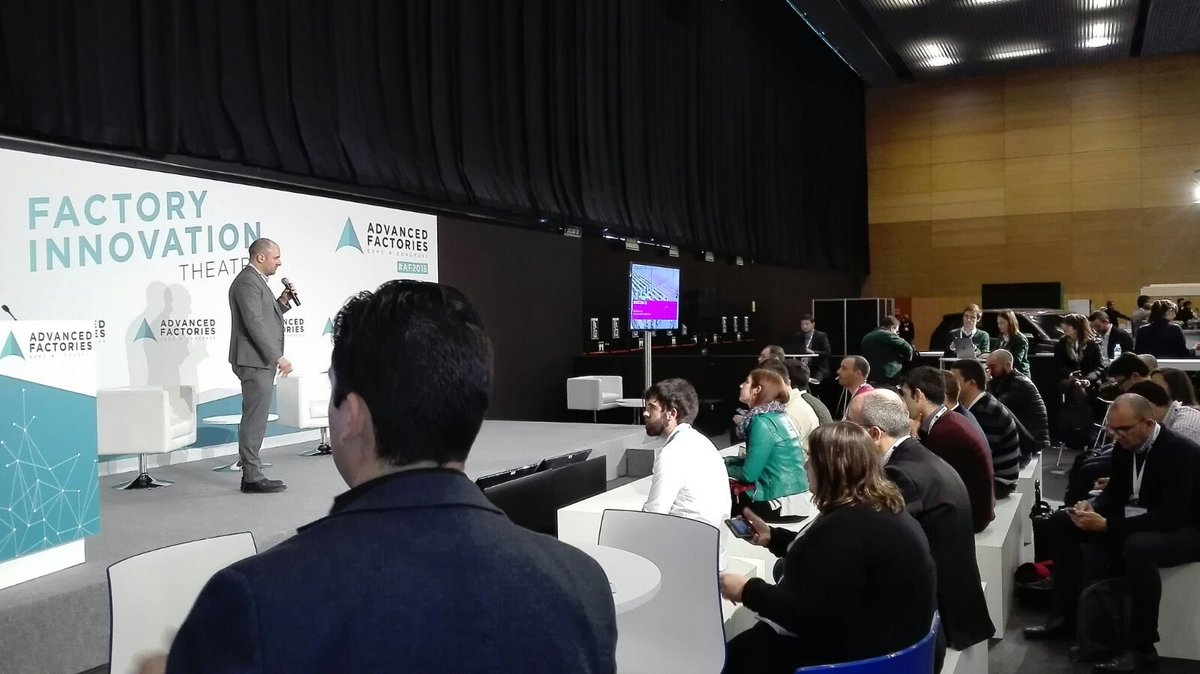 DataLong16 tweet media