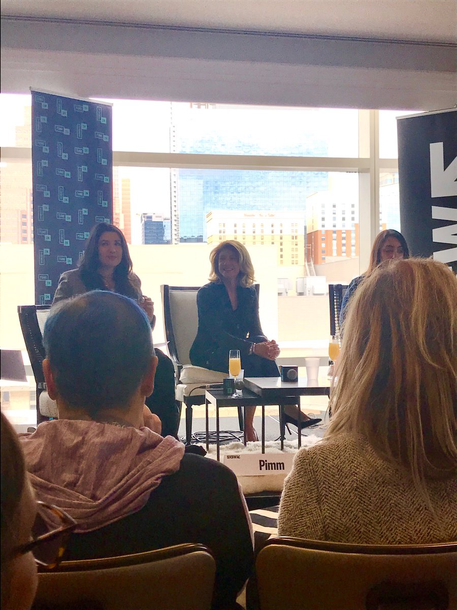 Leahruns100's tweet photo. I’d be lying if I said I’m not here for the amazing Wendy Davis. ❤️ Thanks @IWJST for making my dreams come true. #SXSW #podcast @wendydavis #DeedsNotWords https://t.co/g5a3wkk8bx