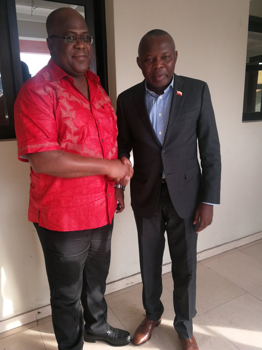 fatshi13's tweet image. En visite de courtoisie chez le Président Vital Kamerhe, histoire de prendre la température de la situation politique du pays pendant mon absence de plus d'1 mois. L'heure est au partage d'informations et à l'alignement sur nos objectifs communs : Le Congo et les Congolais. #RDC