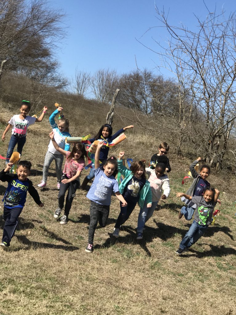 RunDisneyGirl's tweet photo. @wgjackso @BrenhamISD My classroom is a collaborative and hands on learning environment that encourages teamwork, problem solving and relationship building! @BetsyDeVosED #notmyclassroom https://t.co/qcYeqCKqLH