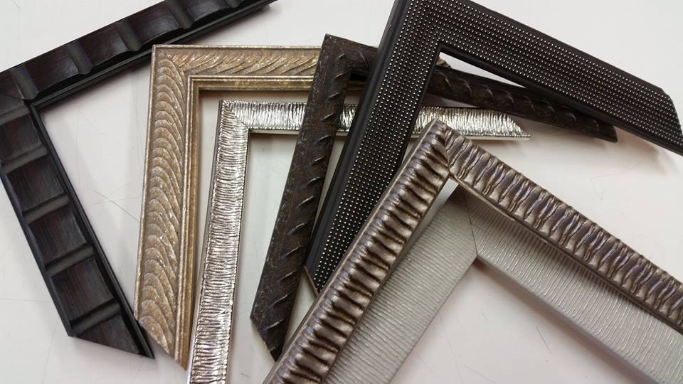 Did you know we have a collection of over 4,000 frame samples?! So you can be sure that our certified framers will help you choose a design that you love. #framedesign #localbusiness