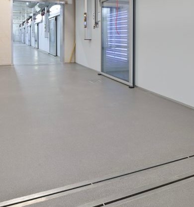 Breeding company Probroed &amp; Sloot choose the Bolidtop 700 #flooring system for their #hatchery refurb. goo.gl/vL7hmj #poultry