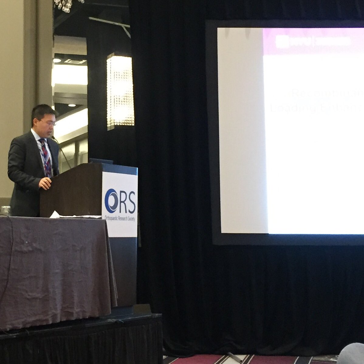 Congrats Chao Liu @ChaoLiu_Biomech on a nice talk on the enhancement of #bonerepair through CXCL12 and mechanical loading! #ORS2018 @ORSsociety @isfrfractures @nyutandon #mechanobiology #STEM