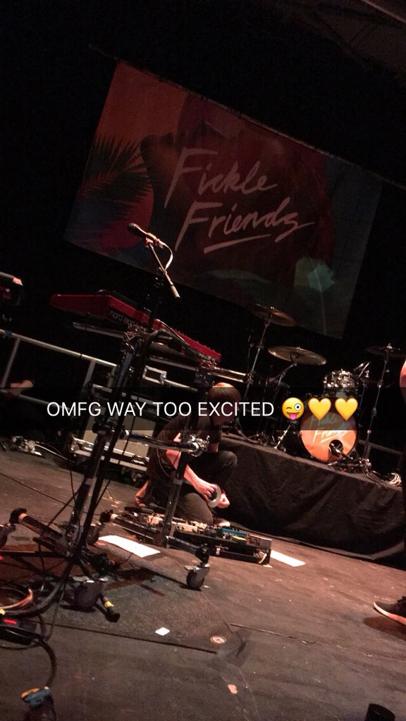CocoPopsXoXo12's tweet photo. Nobody even understands how unbelievably excited I am that @ficklefriends are Touring in Cambridge again in October 😱😝😍💛 https://t.co/kB0k1mokEE
