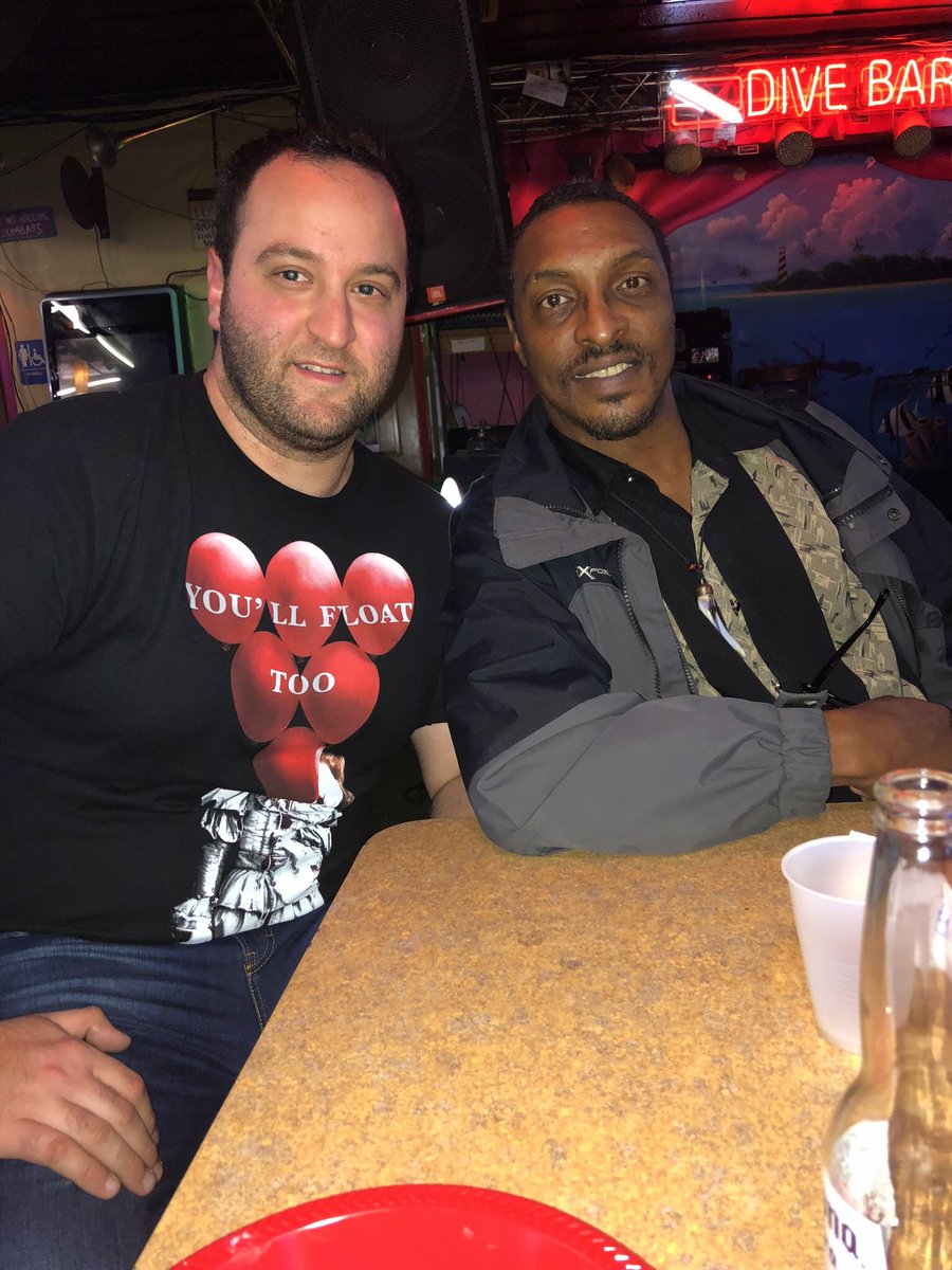 RonRafaelS's tweet photo. Celebrating birthday party of Khalilah Ali #khalilahali #muhammedali @MuhammadAli  #divebar #thedivebar #ronrafael #ronrafaels #ronrafaelshimshilashvili #ronshimshilashvili https://t.co/jV8RfQp2SB