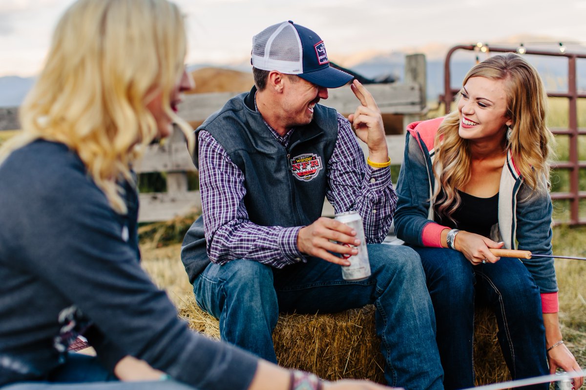 PRCA_ProRodeo's tweet photo. Last call for 50% off! @ProRodeoGear's clearance sale on NFR and Junior NFR apparel ends today. Go to https://t.co/mgn1IoZUUC and take advantage of the deals! https://t.co/NZaClHJeXP