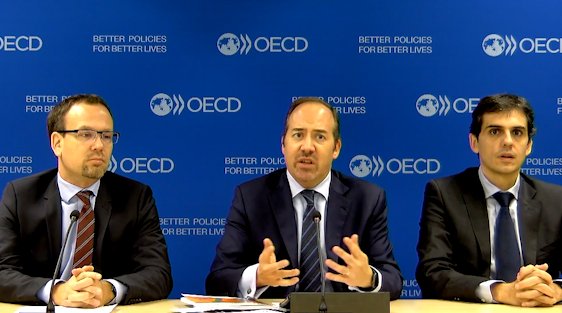 DFinanciero's tweet photo. #ReporteGlobalDF: 2018 un año de alto crecimiento y altos riesgos
https://t.co/OpOWUJYVpA https://t.co/MBgQMJTFMS