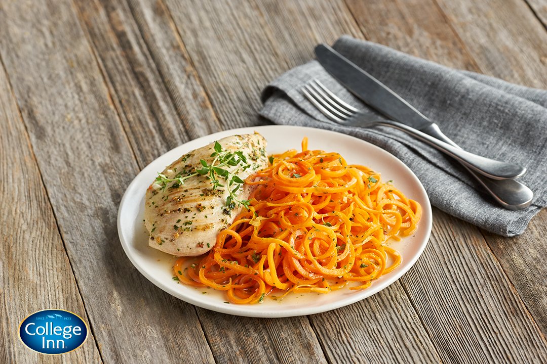 #FlavorTip: Sauté your wholesome veggies with College Inn® Chicken Broth instead of oil for a healthier, vibrant dish!

Recipe: cllege.in/JJkRa3

#TuesdayThoughts