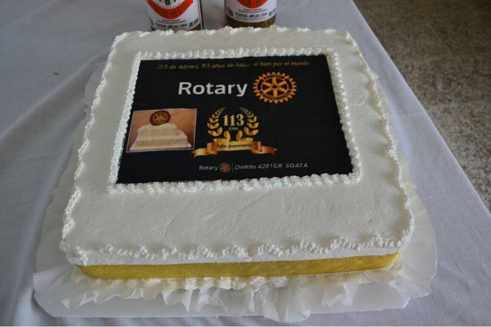 Rotary4281's tweet image. LENCERIA PARA EL HOSPITAL DE GARAGOA

Con gran alegría nuestro Club Rotario de GARAGOA, dona lencería al Hospital de Garagoa, como un aporte a la atención digna de sus usuarios y con este misma entrega celebra los 113 años del servicio a la humanidad de Rotary 🎂🥂