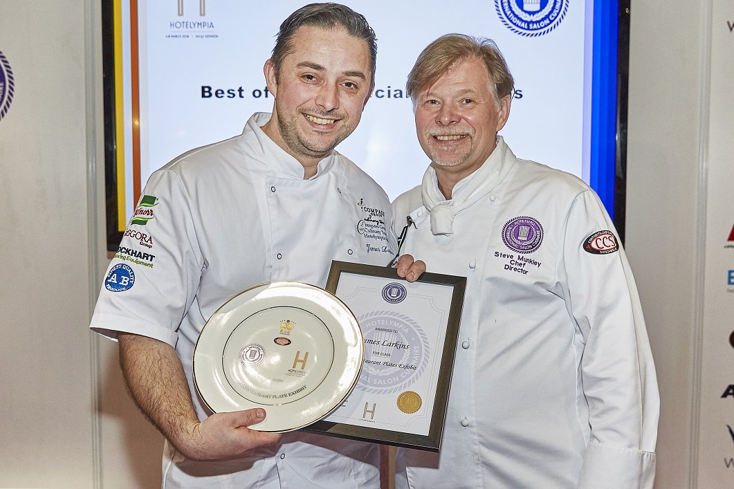 compassgroupuk's tweet photo. 🍽️#teamCompass chefs had a great week at @Hotelympia last week, racking up 5️⃣9️⃣awards in total! Great cooking chefs! https://t.co/ZUFUsz5zcR https://t.co/k4lclDUmNY