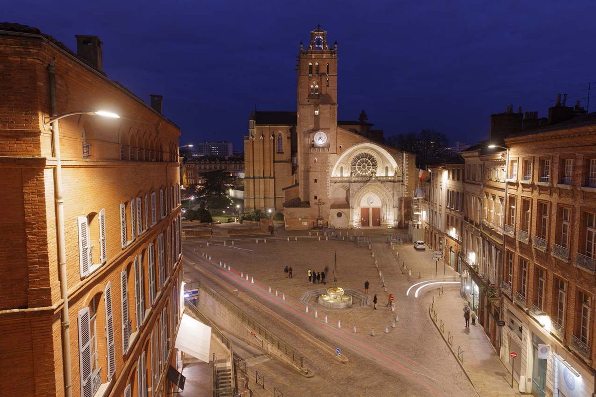 Registrations open for City under Microscope in Toulouse on 23 – 25 May 2018. See the conference programme at bit.ly/cmToulouse 
#LUCIcmToulouse #LUCInetwork #smartlighting #smartcity #urbanlighting