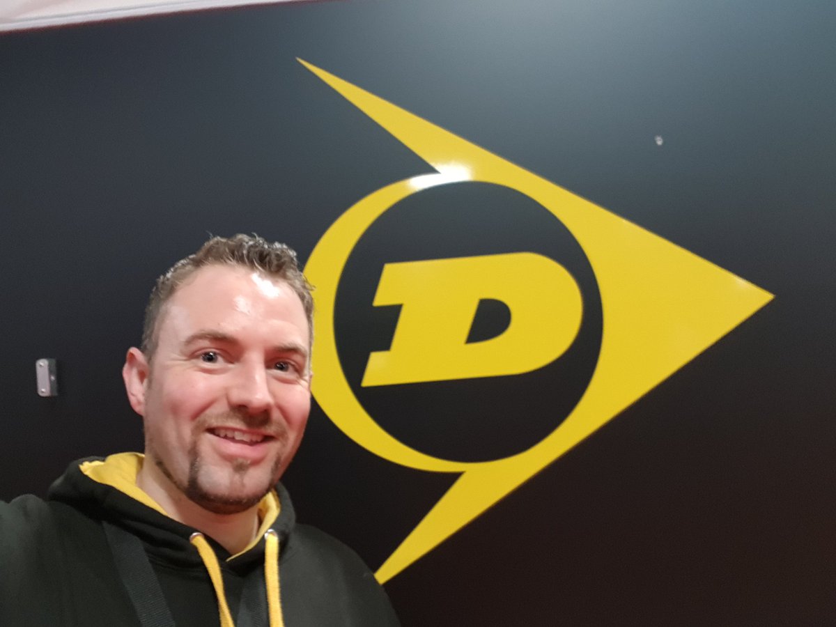 DunlopCarl's tweet image. @DunlopAdhesives @DunlopCarl @DunlopMartP @dunlopjohns are all ready for #ProBuild Live