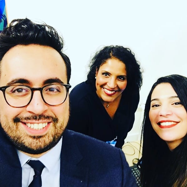 LRMYasminJAAFAR's tweet photo. Instant selfie avec @mounir et @LM_omara à @AssembleeNat pour #CodingApero. #SelfieMahjoubi https://t.co/KtBvpoXA4B