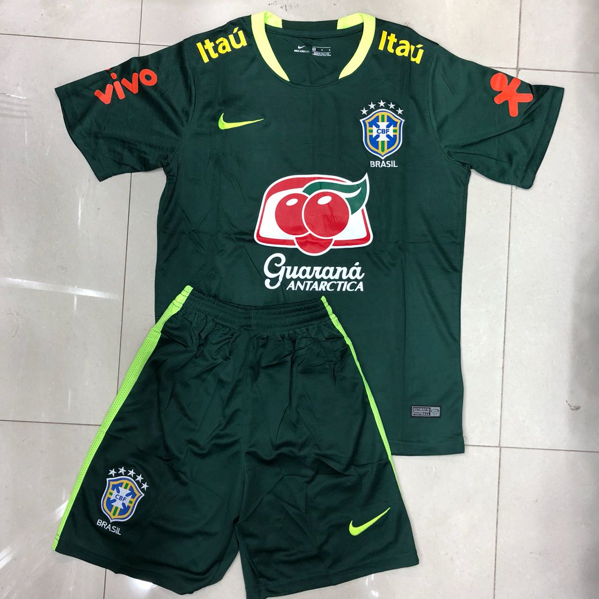 wtasports's tweet image. kITS SELEÇÃO BRASILEIRA  PROMOÇÃO LANÇAMENTO
#SelecaoBrasileira #futebol #copadomundo #Russia2018 #FutebolPaulista #camisasdetime #futebolbrasileiro #neymarjr #Gabrieljesus