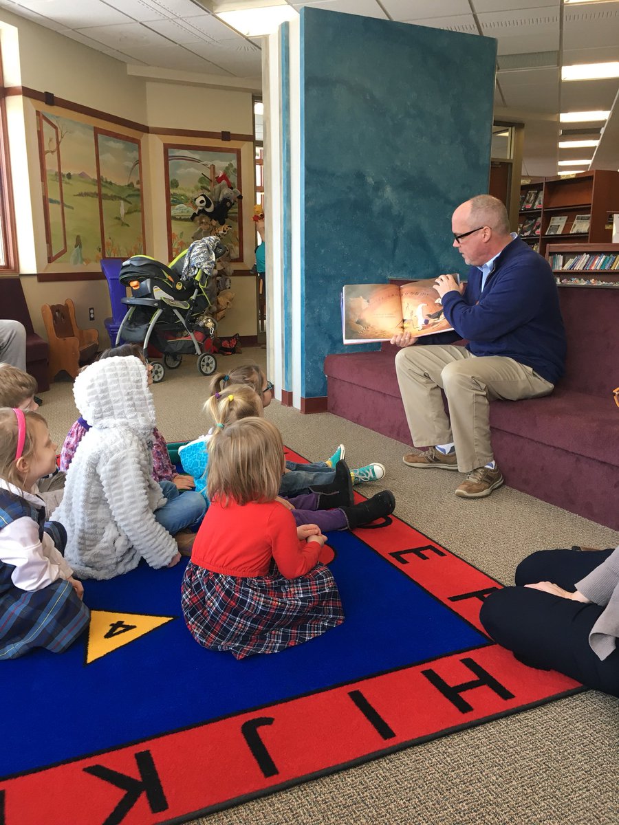 DrLesSharon's tweet photo. Thanks to the Hamburg Township Library for inviting us to read to these future Pirates! https://t.co/NS0ee5KQ2U