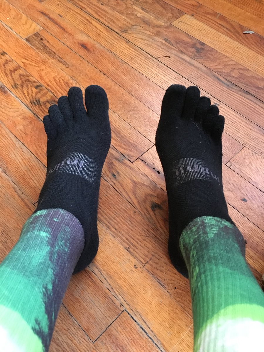 KildareJ's tweet photo. @injinji BOOM!!! #ToesockTuesday #dopesocks https://t.co/kl9tmexbwj