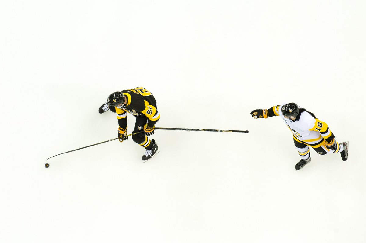 BPatersonPhoto's tweet photo. A handful of my favorite images from the 7th annual Mario Lemieux Fantasy Camp.  #camp66 @MarioLemieuxFdn https://t.co/8r0G4PNqqP