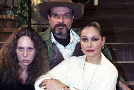 #TBT en #ElManantial Don Justo #AlejandroTommasi junto a su esposa #Margarita <a href="/DanielaRomoWeb/">DANIELA ROMO</a> y la amante 😂 #Francisca <a href="/azelarobinson/">Azela Robinson</a> una de mis favoritas 👌🏽👏🏼