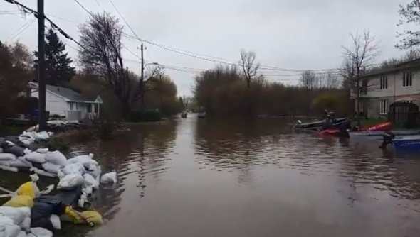 Flood victims want to use RRSPs to pay for disaster damages  ottawamatters.com/local-news/flo… https://t.co/9YmdI5368b