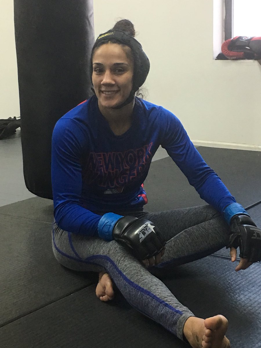 Amanda Serrano on X: #StrengthConditioning done ✓ #MuayThai training done  ✓ #Grappling about to commence 😩 #WMMA #Boxing #WorldChampion  #CombateEstrellas #CombatLegend t.collF7pkKqUY  X