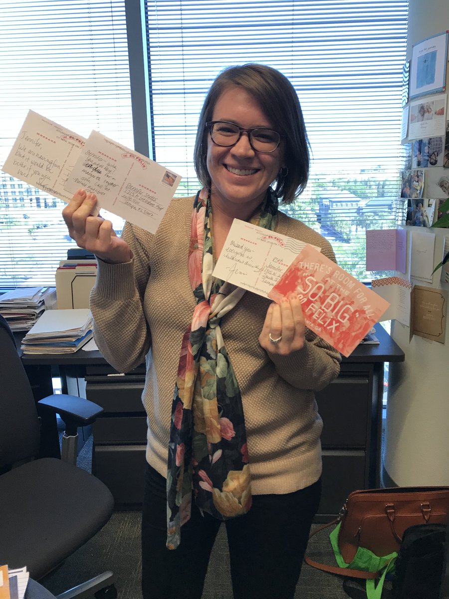 SMPSTampaBay's tweet photo. SMPS Tampa Bay Past President @JenStutts says thanks for @TheElFelix  postcards sent from members who recently attended the @SMPS_SERC in #Atlanta! #SMPSSunBuilt https://t.co/FicPwQkxP9