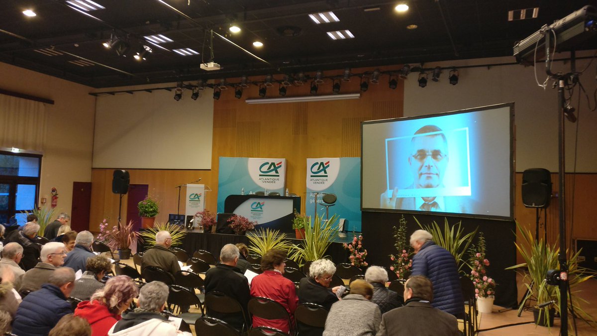 dagrolleau's tweet photo. #agcl2018 Les sociétaires de la caisse locale de Carquefou arrivent nombreux https://t.co/e3JNqfGuML